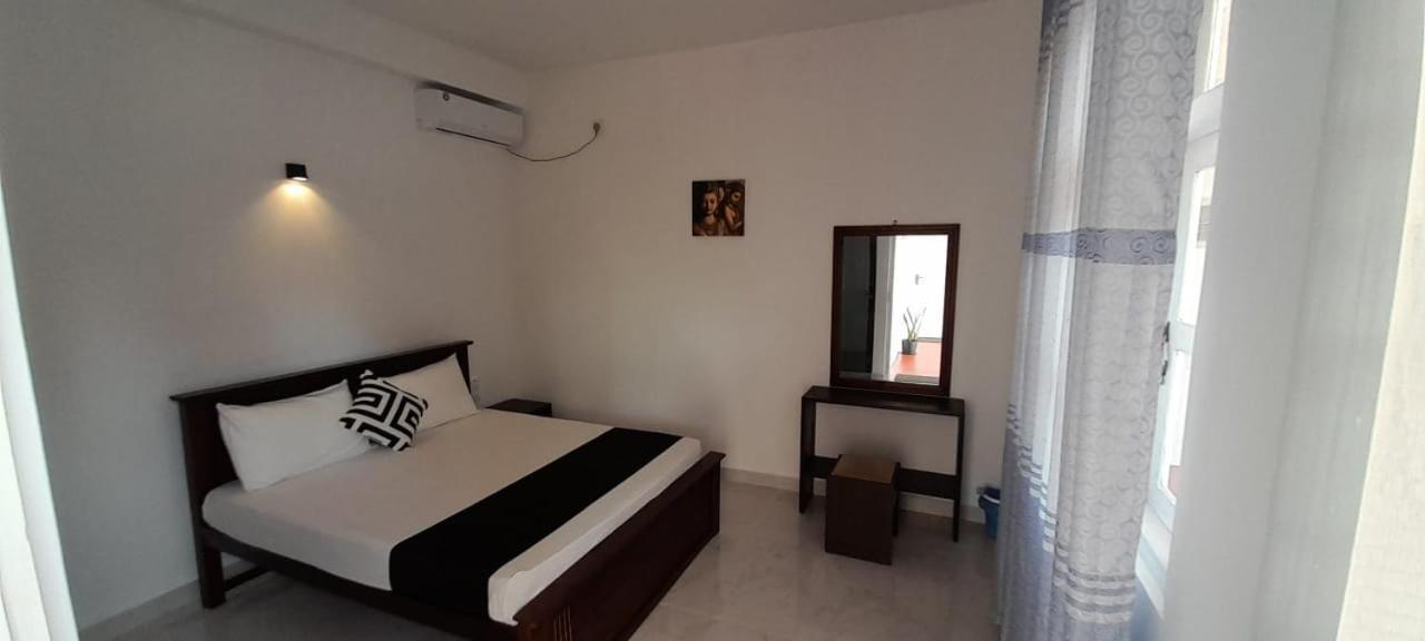 Lake Edge Resort Anuradhapura Zewnętrze zdjęcie