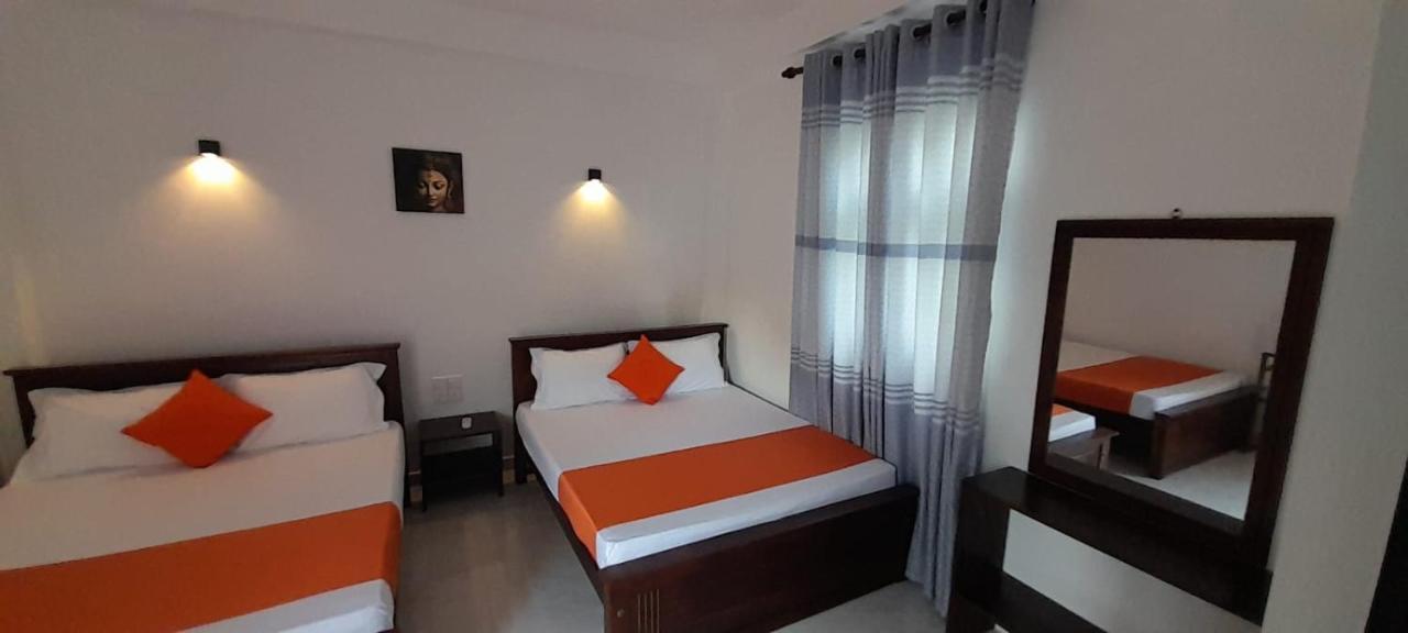 Lake Edge Resort Anuradhapura Zewnętrze zdjęcie