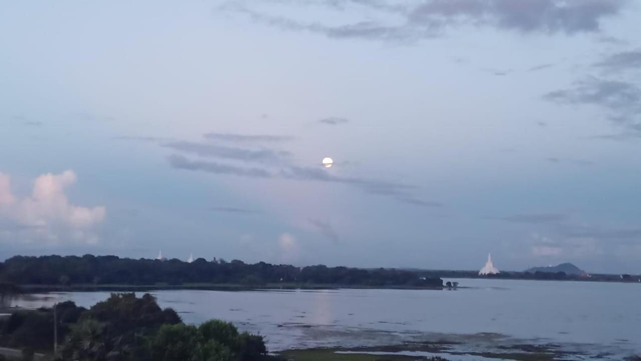 Lake Edge Resort Anuradhapura Zewnętrze zdjęcie